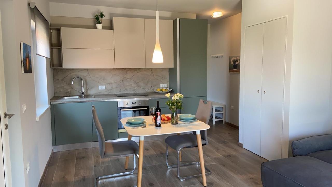 Zuzic Apartment *